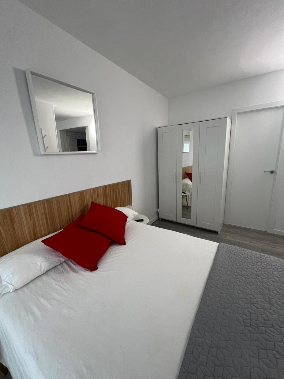 Apartamiento Vista Al Mar - Holiday Center En Roses Exterior photo